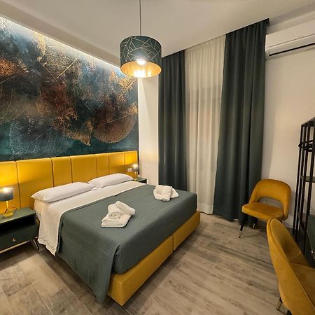 Le Dimore Di Lorenzo Napoli Dış mekan fotoğraf